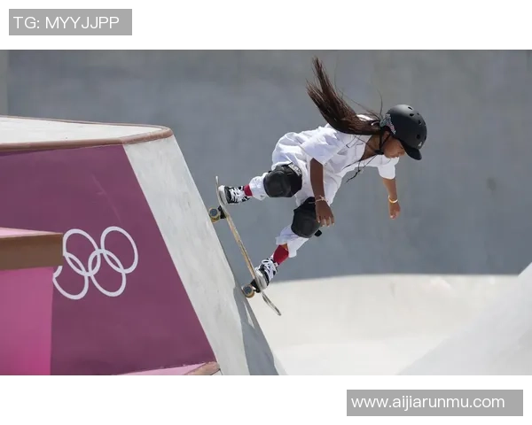 北京滑板队在世界攀岩锦标赛中以73分领先其他队伍争夺冠军